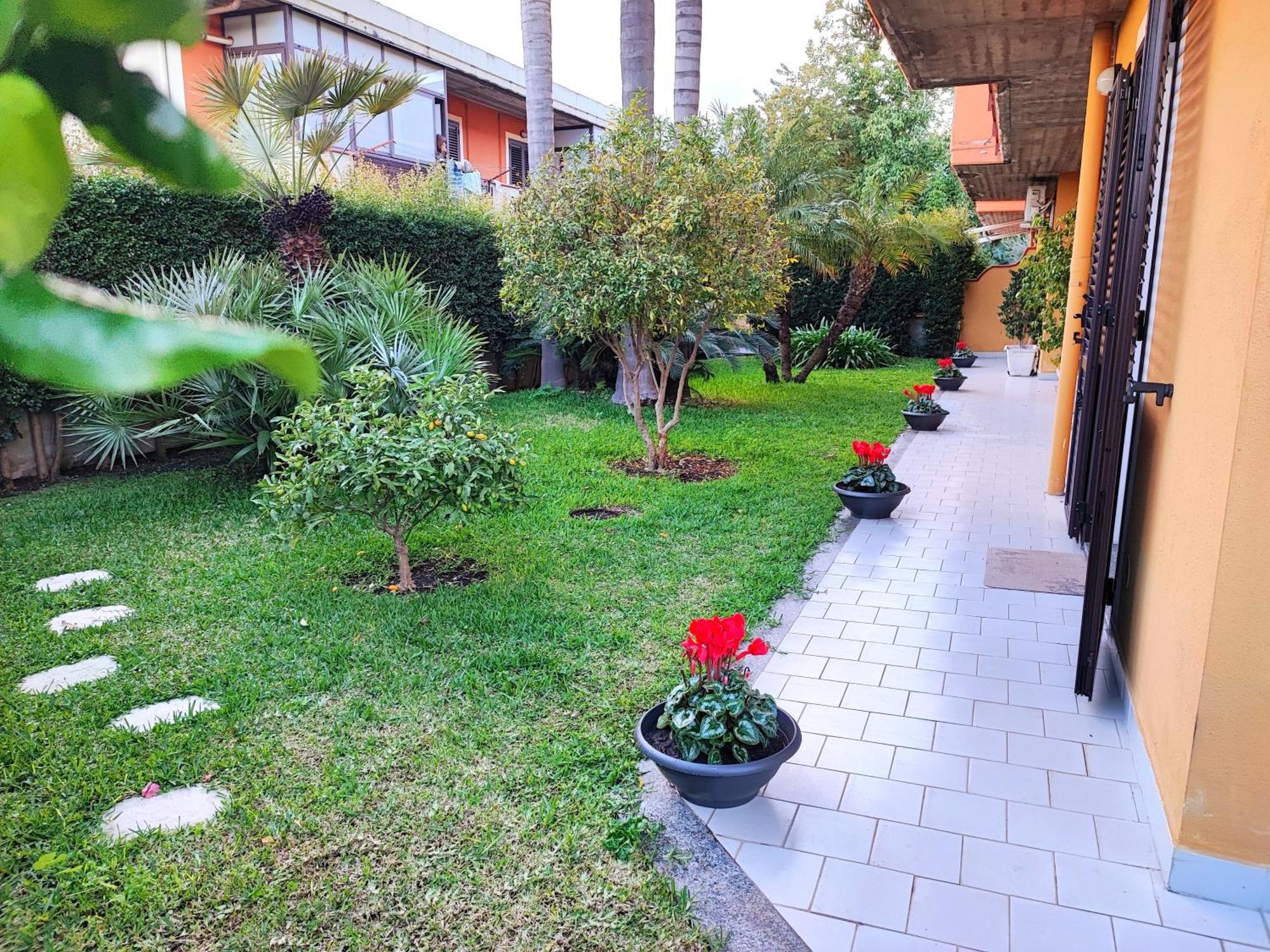 Maresole Tra L'Etna E Taormina Apartment Mascali Exterior photo